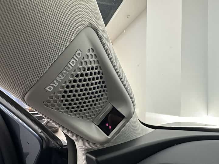 Фото 8 - BYD Sea Lion 07 DM-i Hybrid