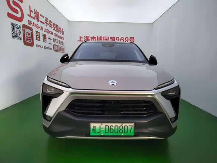 Фото 2 - Nio ES8