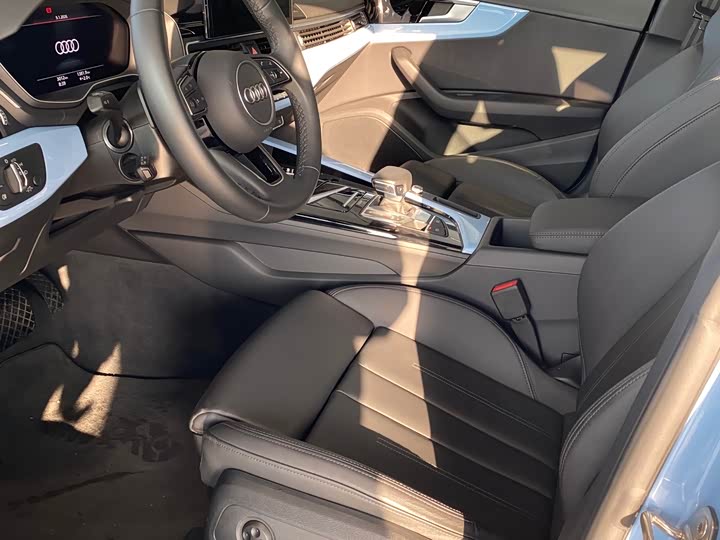 Фото 6 - Audi A5