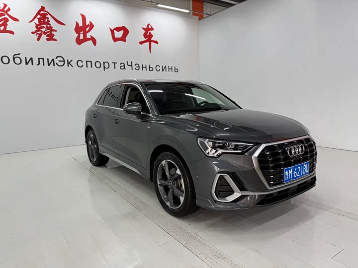 Фото 3 - Audi Q3