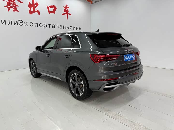 Фото 6 - Audi Q3