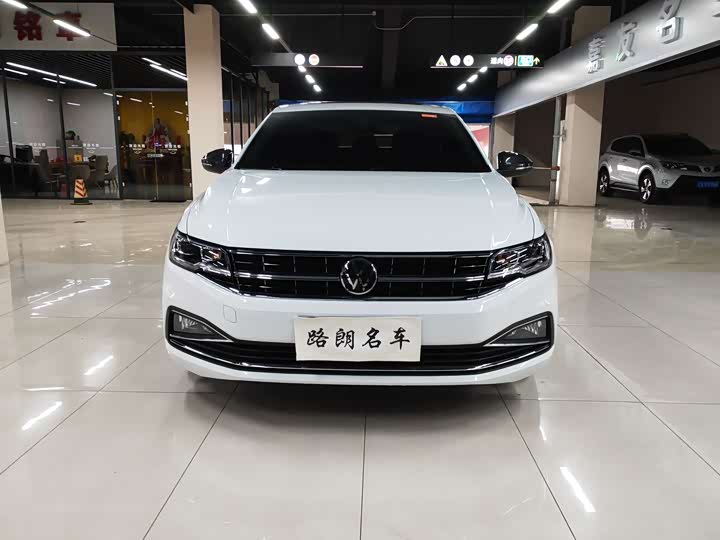 Фото 2 - Volkswagen Bora