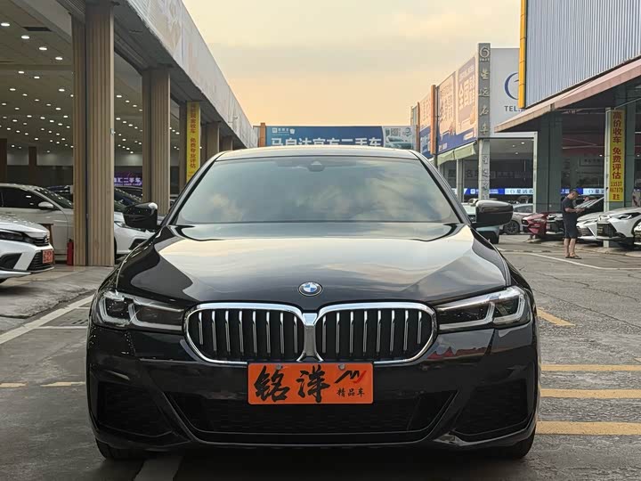 Фото 2 - BMW 5 Series