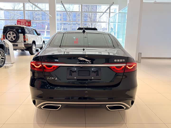 Фото 6 - Jaguar XF L