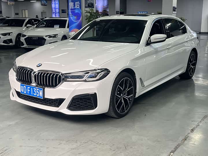 Фото 1 - BMW 5 Series