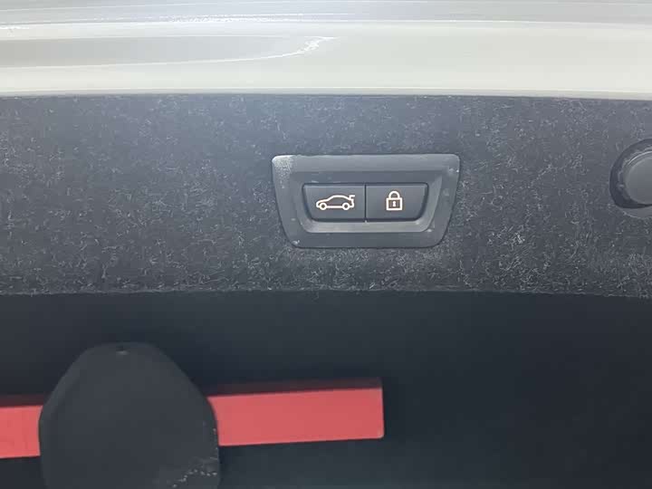 Фото 6 - BMW 5 Series