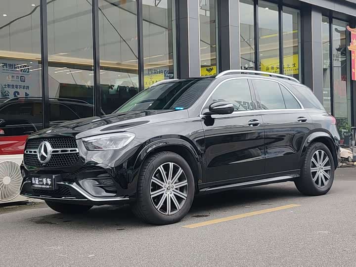 Фото 1 - Mercedes-Benz GLE-Class