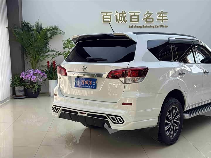 Фото 6 - Nissan Terra