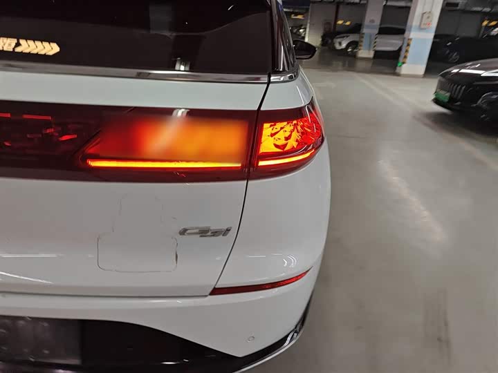 Фото 8 - XPeng G3