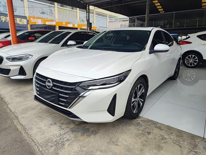 Фото 1 - Nissan Sylphy