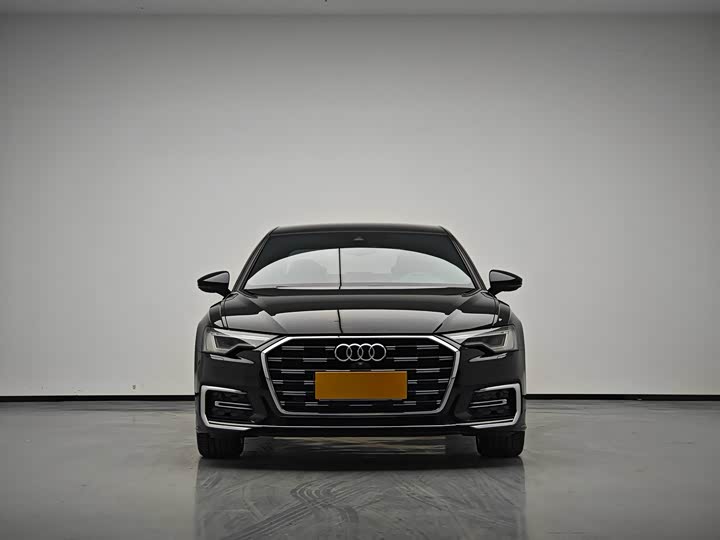 Фото 2 - Audi A6L