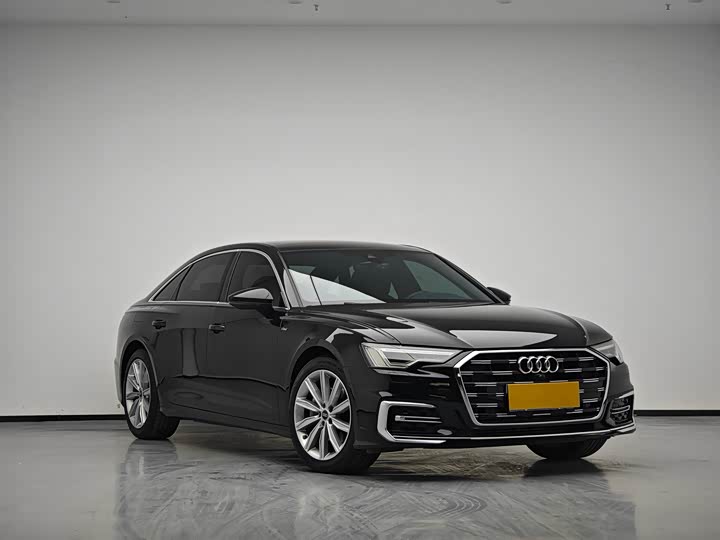 Фото 3 - Audi A6L