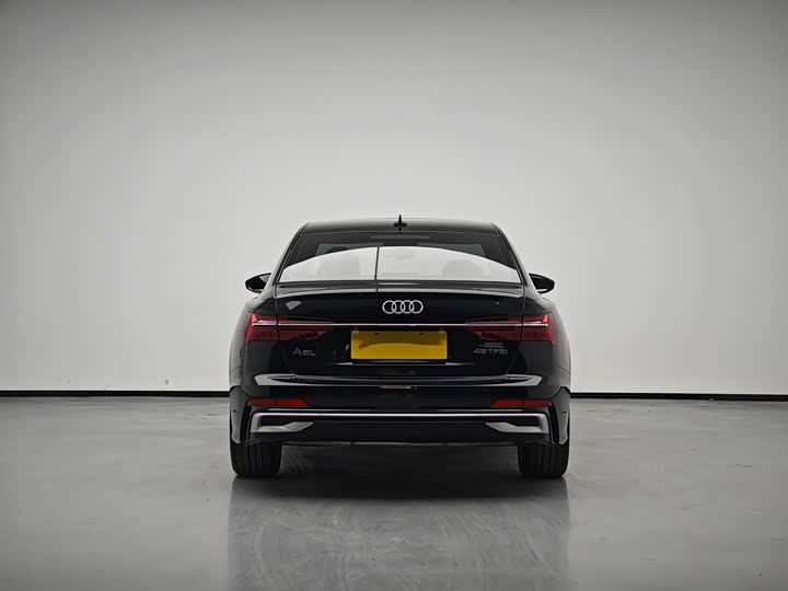 Фото 5 - Audi A6L