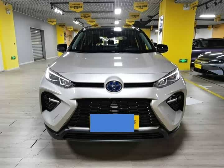 Фото 3 - Toyota Wildlander