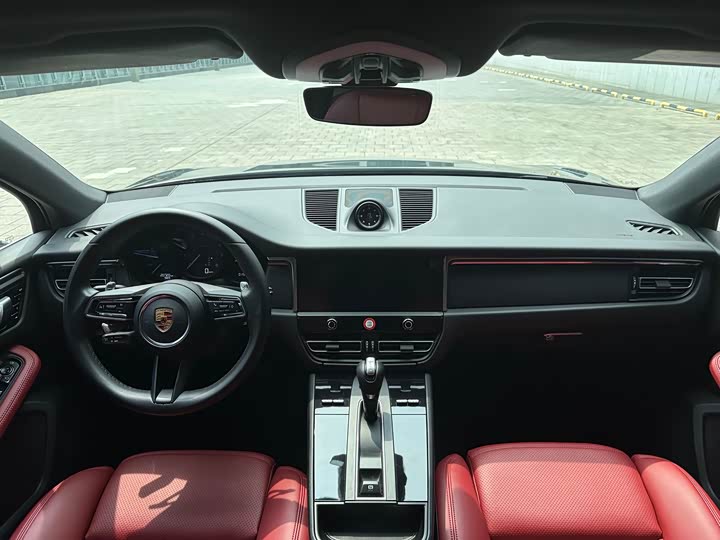 Фото 9 - Porsche Macan