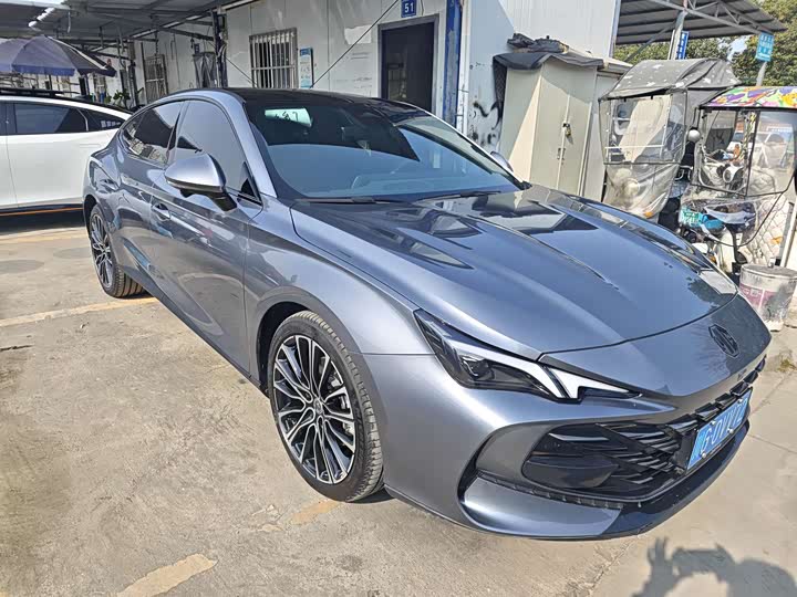 Фото 3 - MG Motor 7