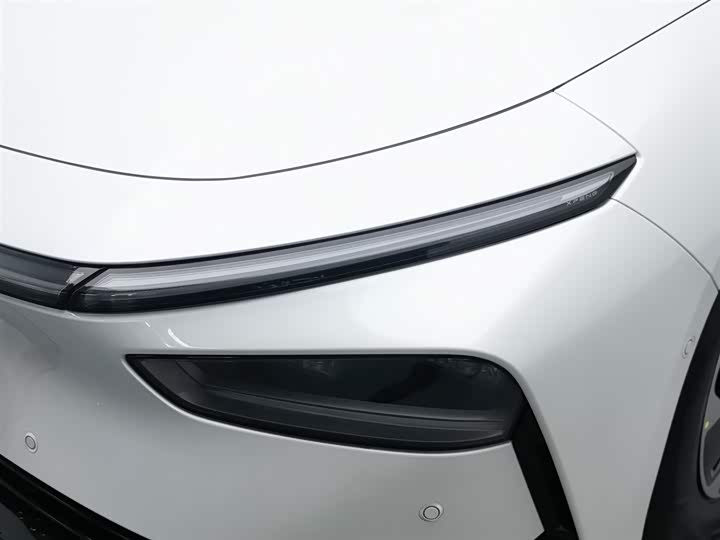 Фото 7 - XPeng F57