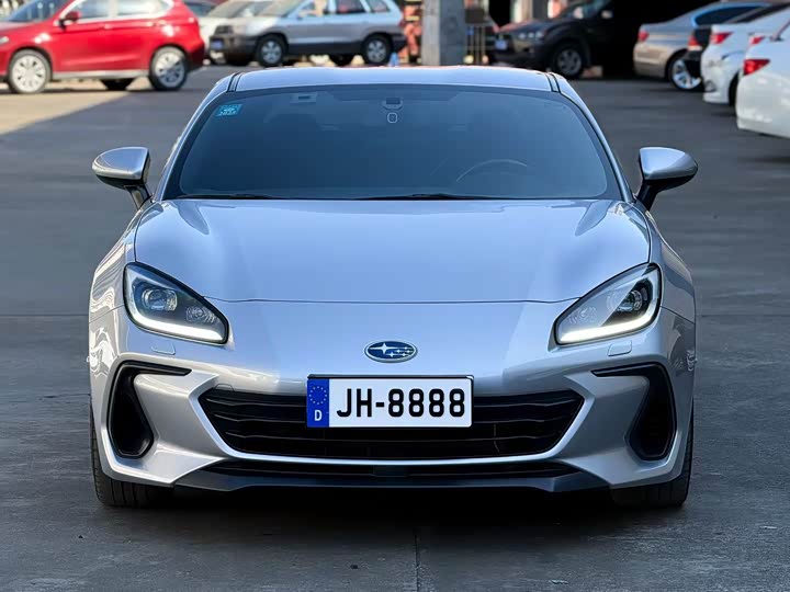 Фото 2 - Subaru BRZ