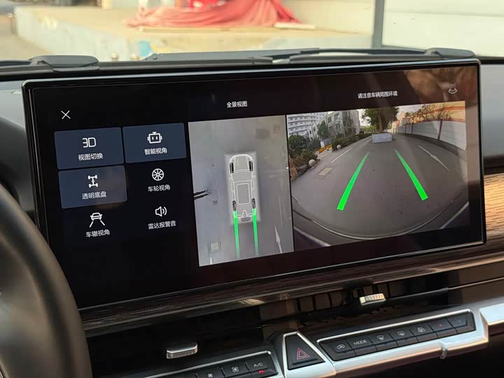 Фото 9 - Tank 400 Hybrid