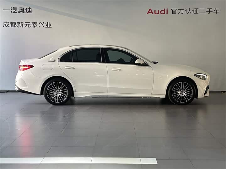 Фото 3 - Mercedes-Benz C-Class