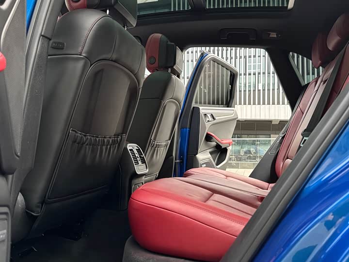 Фото 9 - Porsche Macan