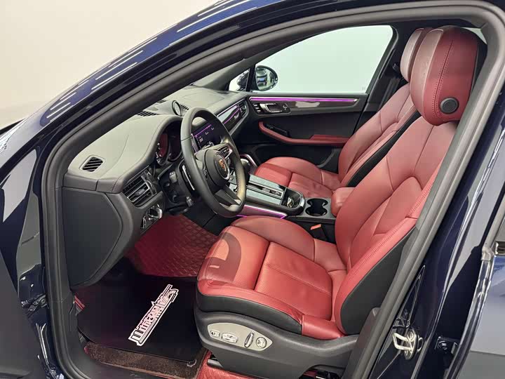 Фото 9 - Porsche Macan