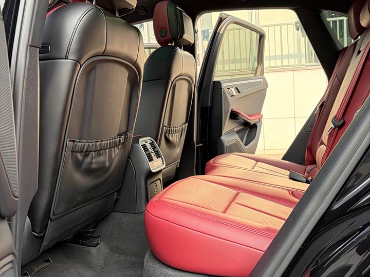 Фото 9 - Porsche Macan