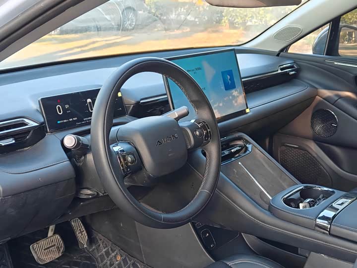 Фото 4 - GAC Aion RT