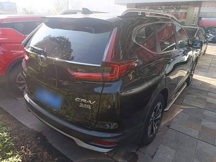 Фото 7 - Honda CR-V