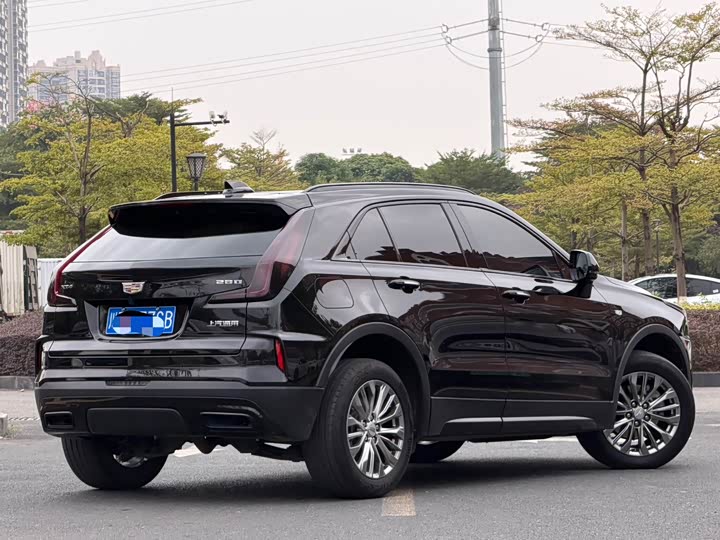 Фото 5 - Cadillac XT4
