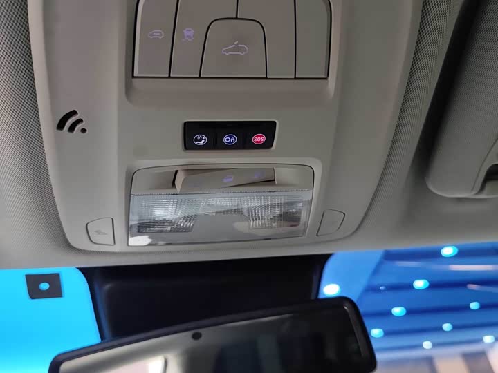 Фото 9 - Buick GL8 ES