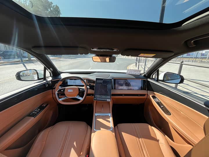 Фото 6 - Geely Galaxy L7