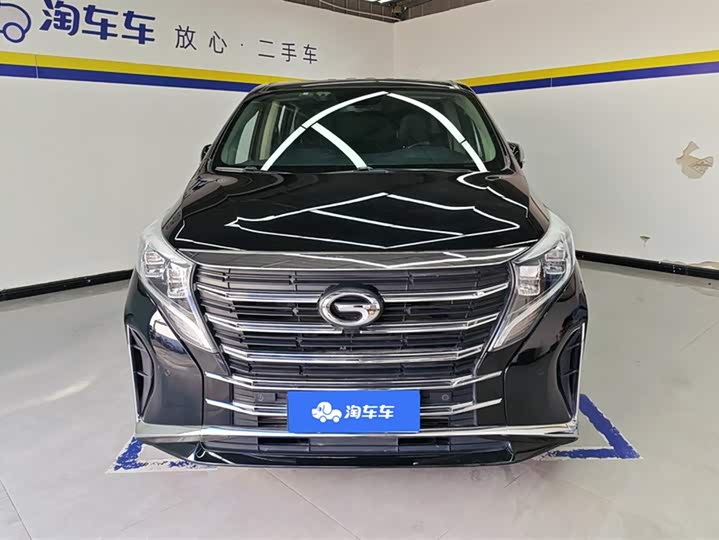 Фото 2 - GAC Trumpchi M8