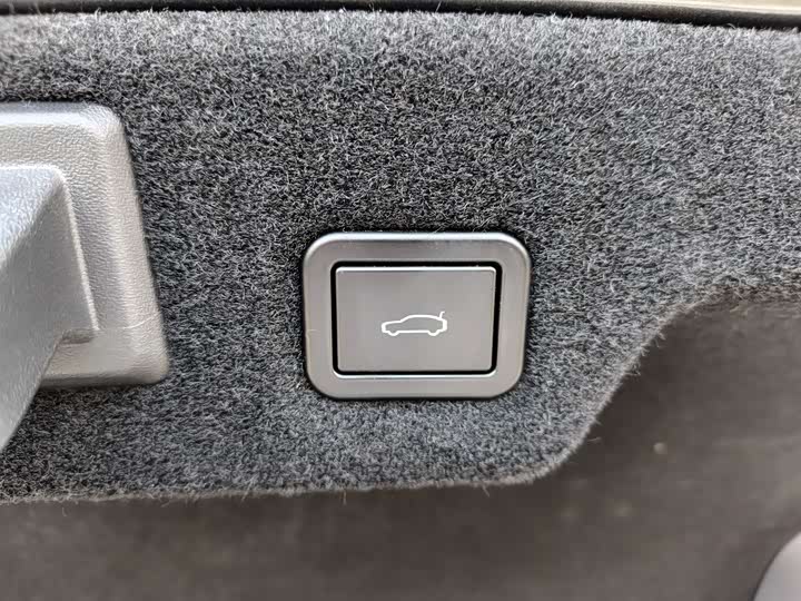 Фото 9 - Avatr 12