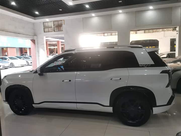 Фото 5 - GAC Aion V