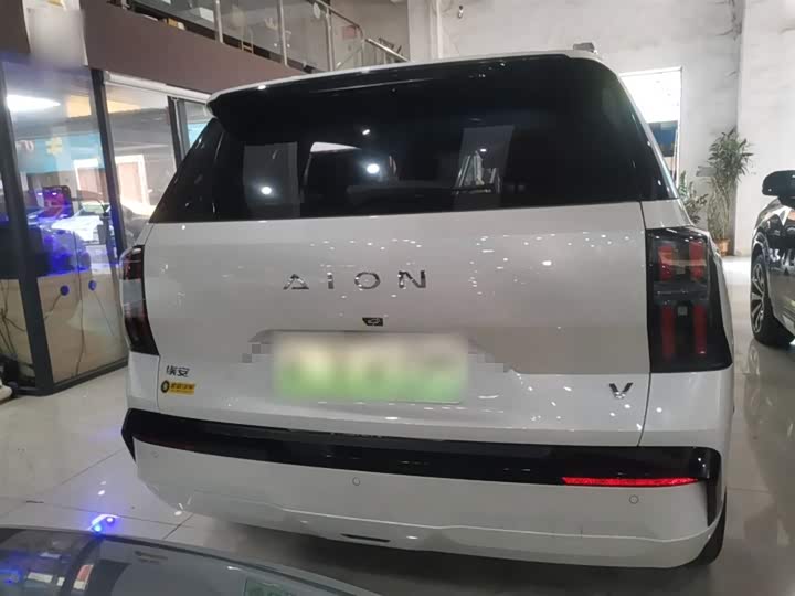 Фото 6 - GAC Aion V