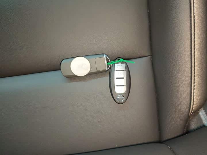 Фото 9 - Nissan Sylphy