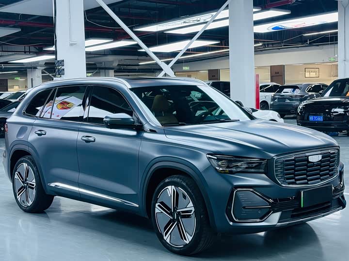 Фото 3 - Geely Monjaro L Hybrid