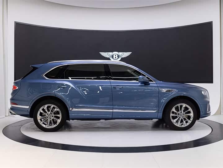 Фото 7 - Bentley Bentayga