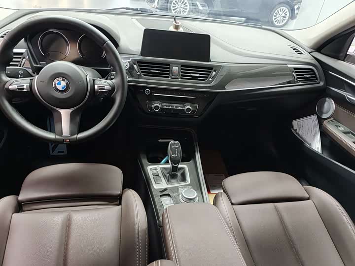 Фото 5 - BMW 1 Series