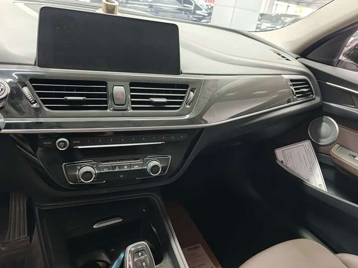 Фото 7 - BMW 1 Series