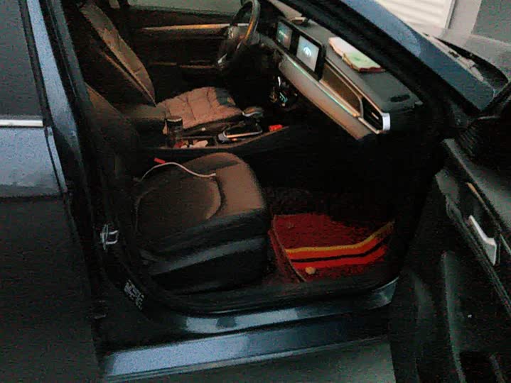 Фото 8 - Ford Escort