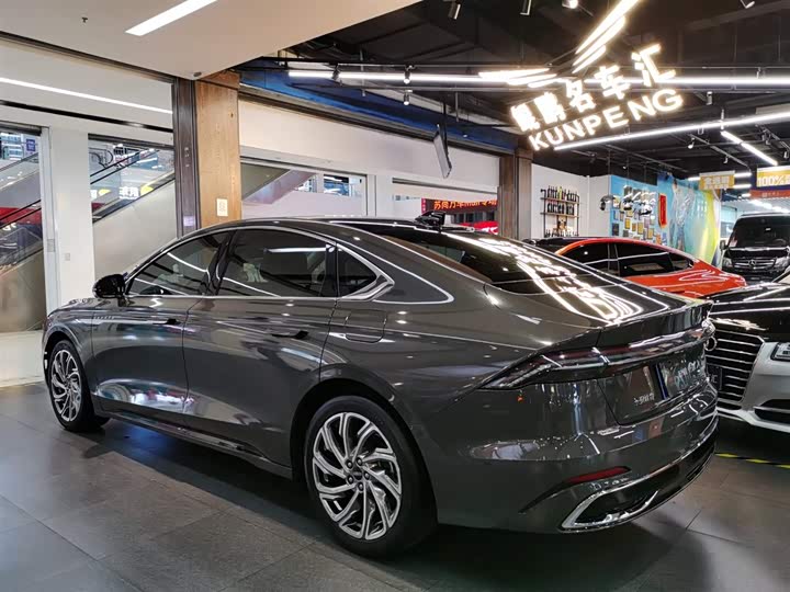 Фото 3 - Lincoln Z (Zephyr)