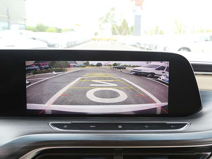 Фото 7 - Buick GL8 ES