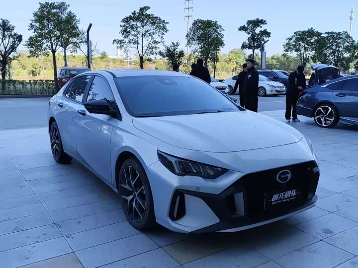 Фото 3 - GAC Trumpchi Empow R