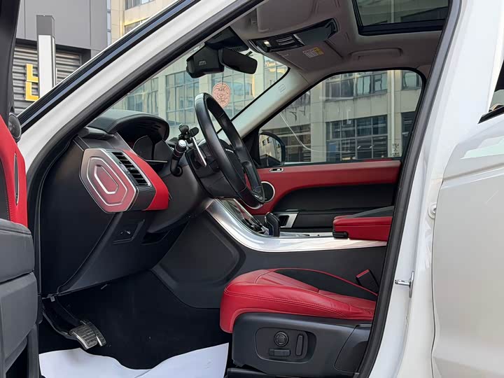 Фото 5 - Land Rover Range Rover Sport