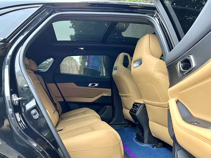 Фото 6 - Changan UNI-K