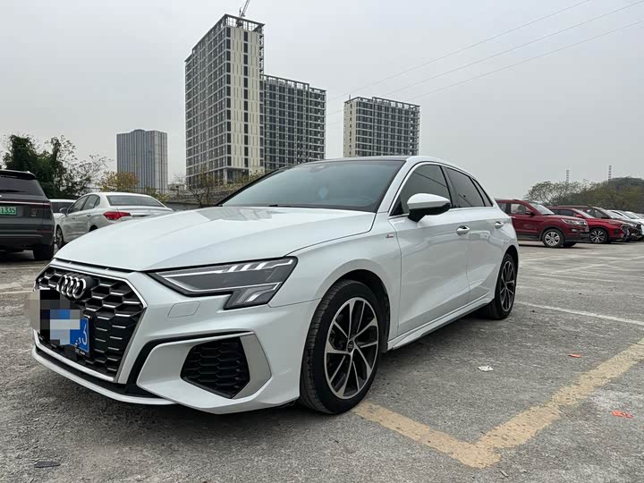 Фото 1 - Audi A3