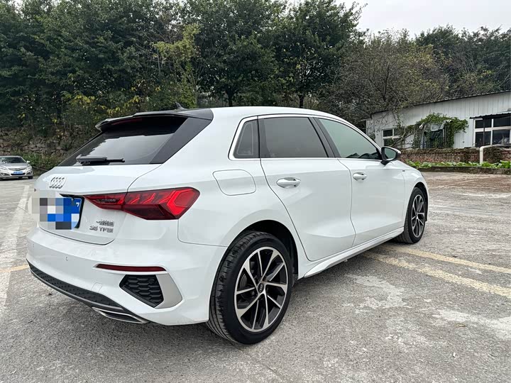 Фото 4 - Audi A3