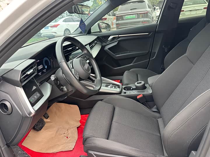 Фото 6 - Audi A3